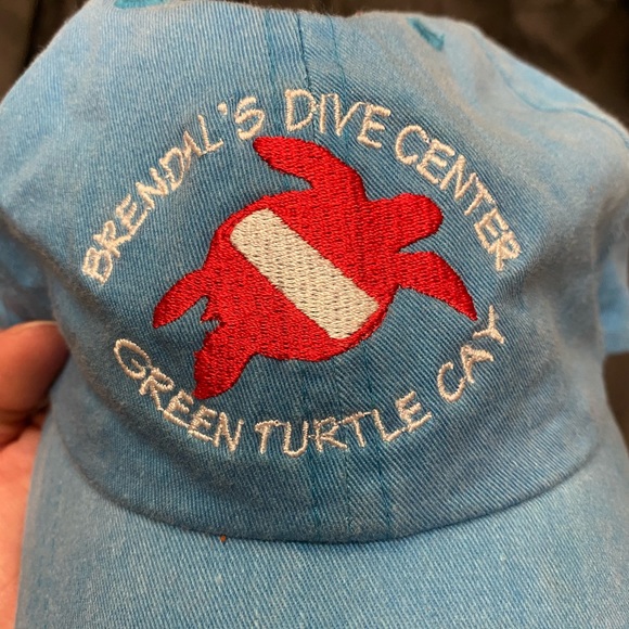 Brendal’s Dive Center (Bahamas) blue cap / hat - Picture 2 of 6